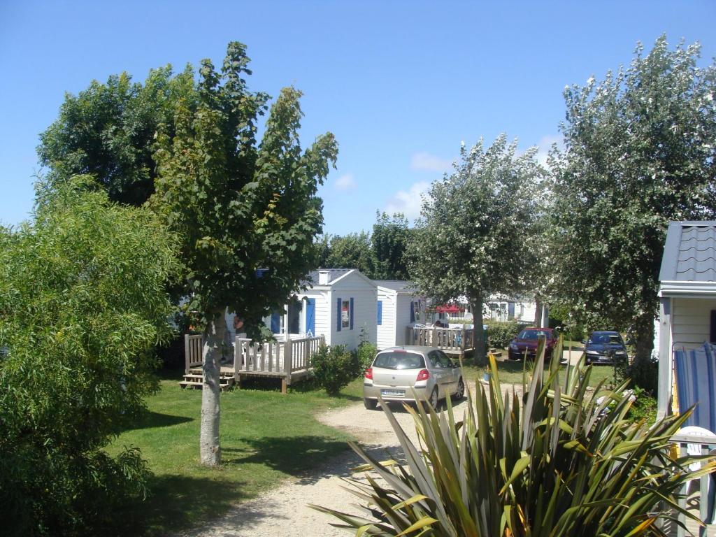 Camping Les Genets Hotel Penmarc'h Exterior photo